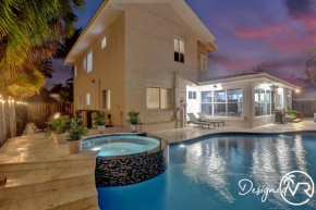 Beautiful 5 BR Heated Pool & Game-Room